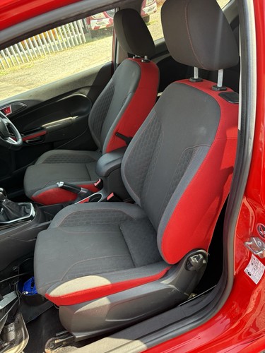 Ford fiesta mk7 zetec - ford,