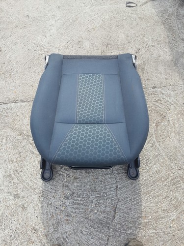 Ford fiesta mk7 seat - ford, base