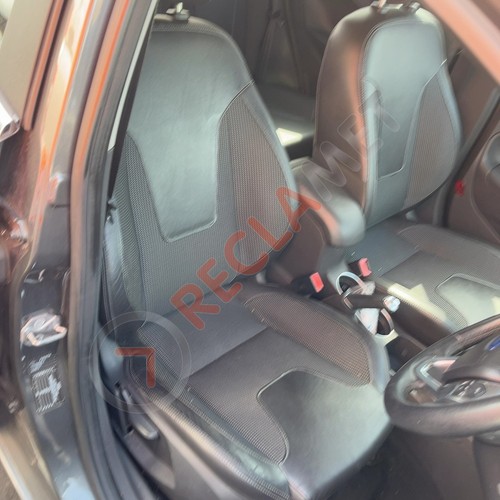 Ford fiesta titanium mk7 - titanium, fl